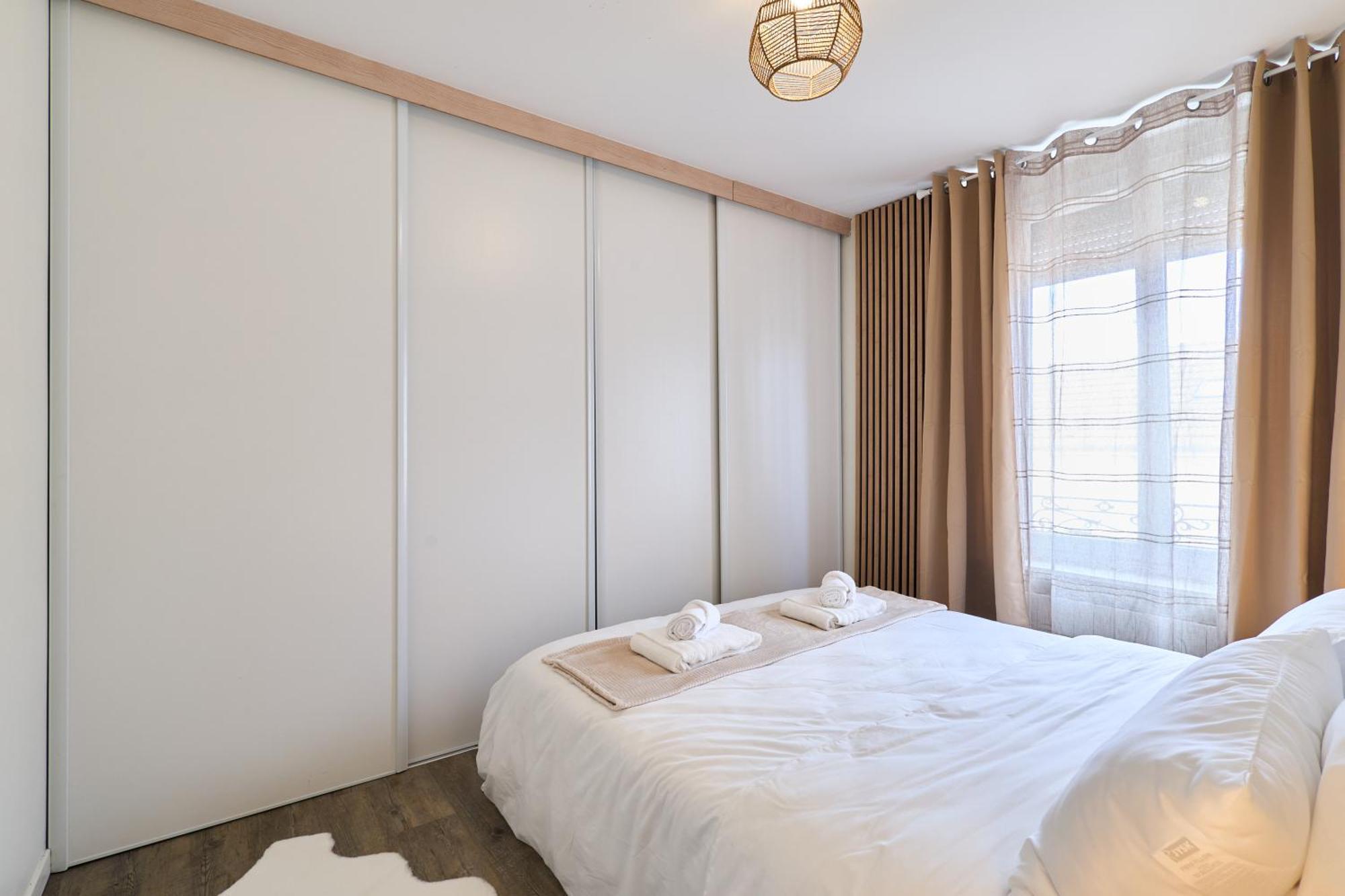 Le Petillant, Gare Centre-Ville, Netflix, Wifi Reims Bagian luar foto